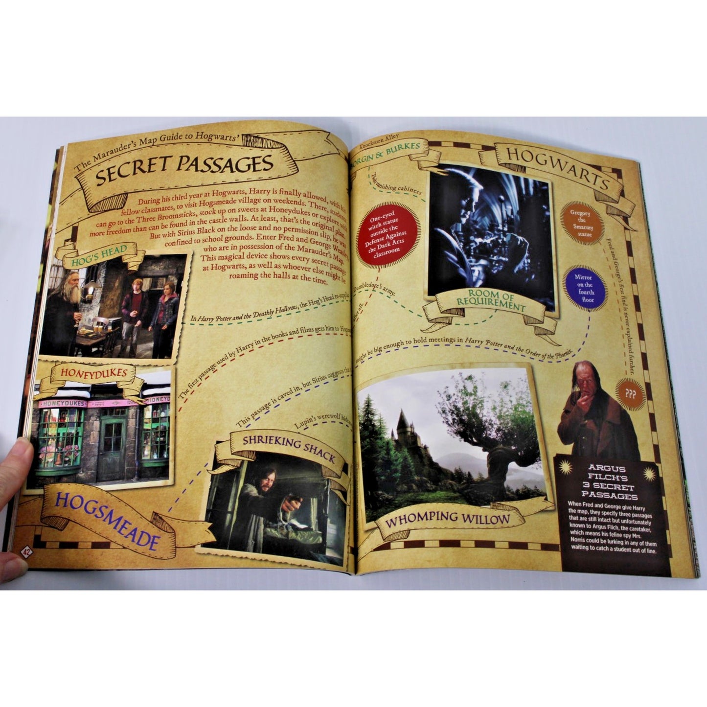 Harry Potter & The Prisoner of Azkaban- Rowling, 2001 Paperback + Bonus Magazine