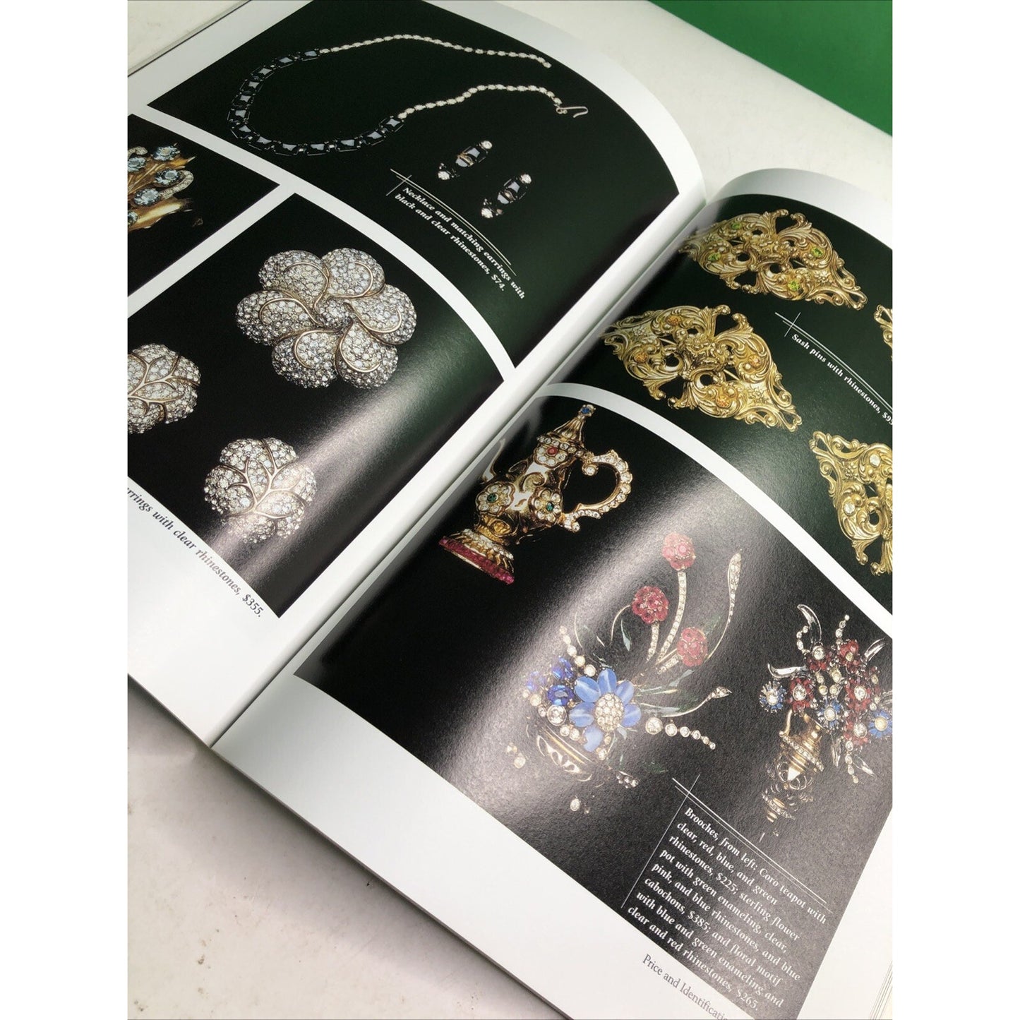 RHINESTONE JEWELRY: A PRICE AND IDENTIFICATION GUIDE By Leigh Leshner 2003 PB
