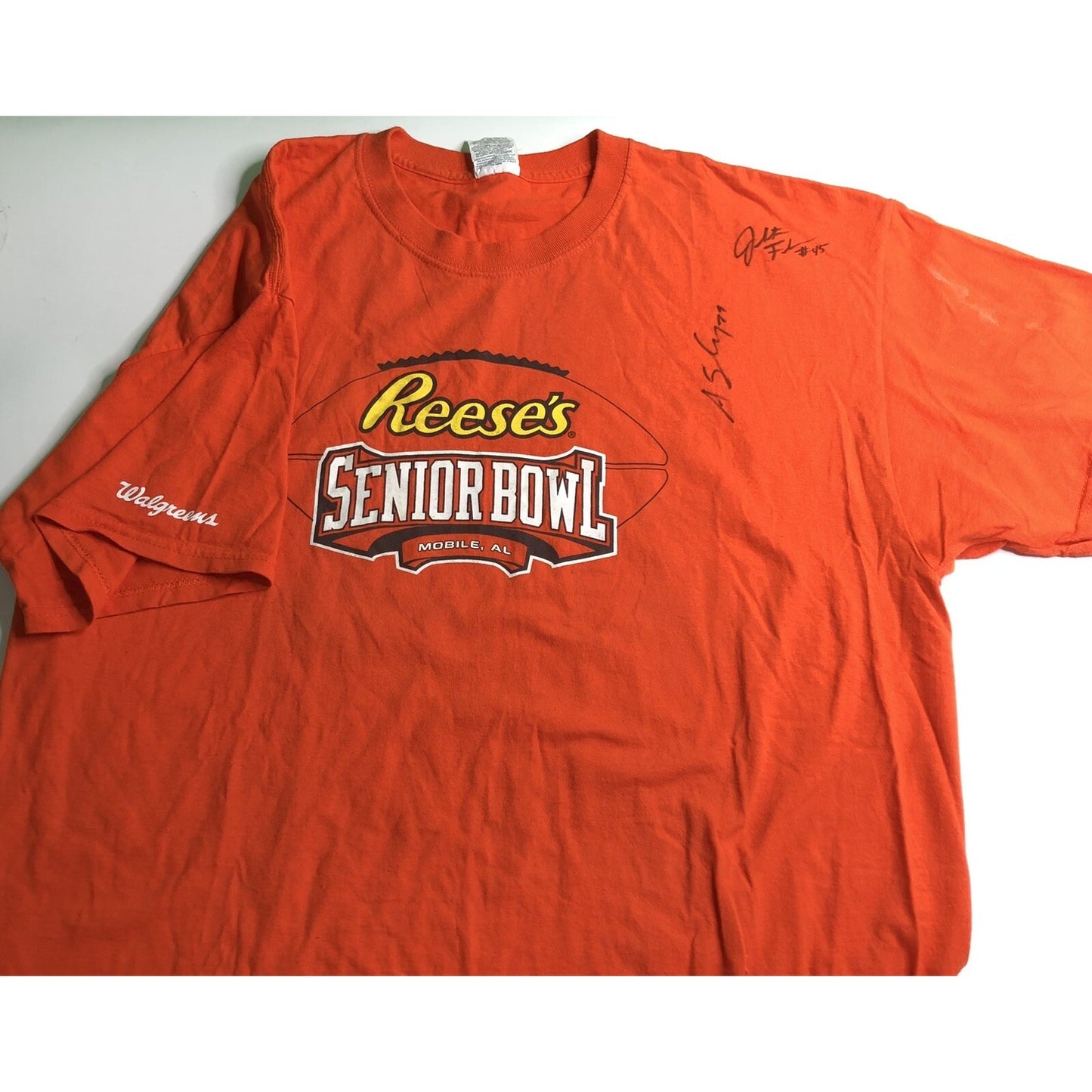 Player Signed Reese’s Senior Bowl Tshirt XL Two Signatures Shirt Mobile Alabama