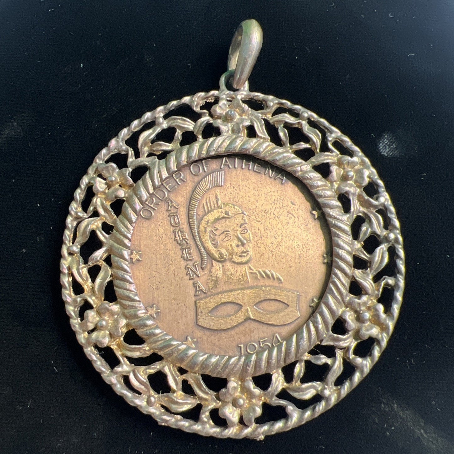 1993 Order Of Athena Dubloon Coin Pendant Mardi Gras Songs Of The South Theme