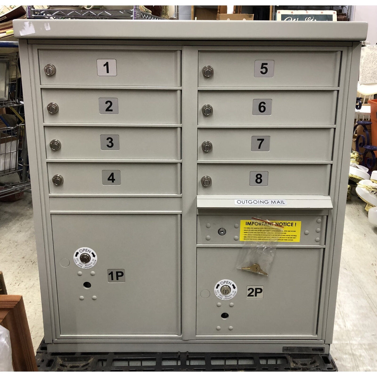 Salsbury Industries Mailbox 8 Slots Private Access Outgoing With Stand
