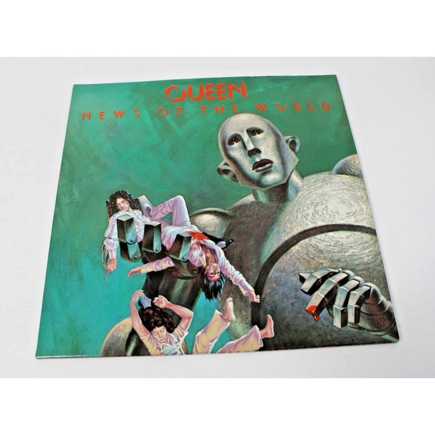 Queen- News of the World, 1977 Electra 6E-112 Gatefold Lyrics Sleeve- NM/NM!