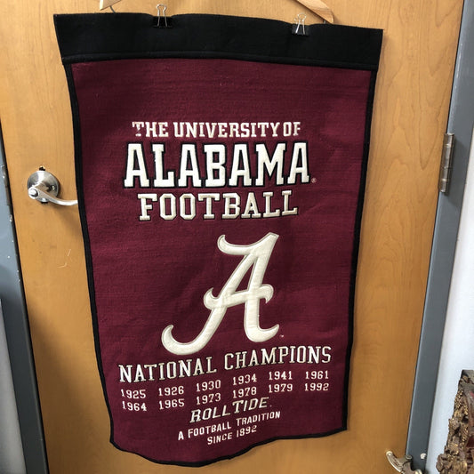 VINTAGE University Of Alabama Football National Champions Wool Banner 38”x23”