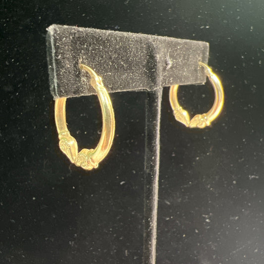 14K Gold Hoop Etched Stamped Earrings - French Lock Hinged Closure - Rams Head