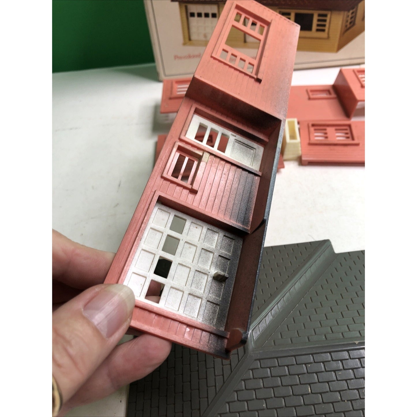 Bachmann Plasticville O Scale #1934 Ranch House Snap Fit Kit Train Lionel