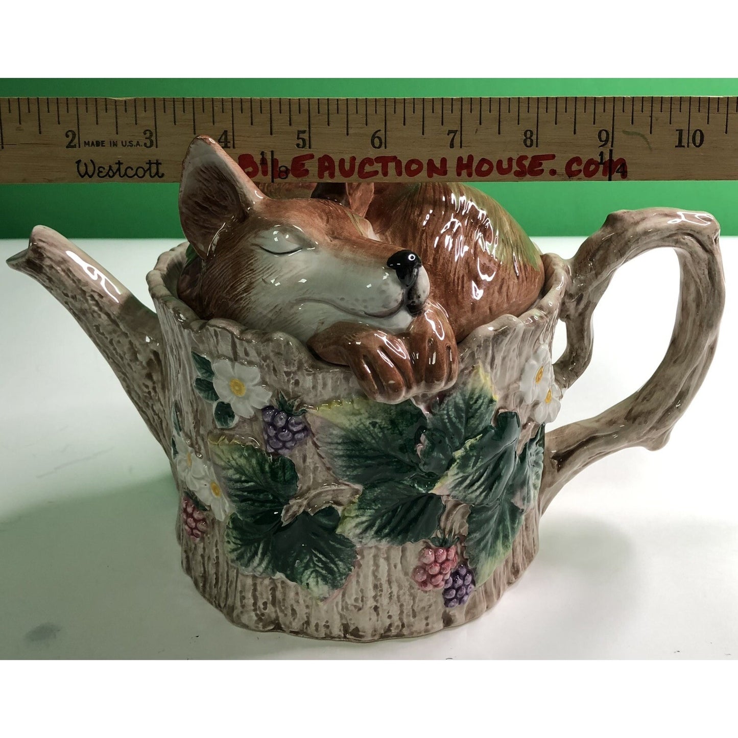 1990 Retired FITZ & FLOYD Sleeping Fox On Tree Stump With Berry Vine TEAPOT 32oz
