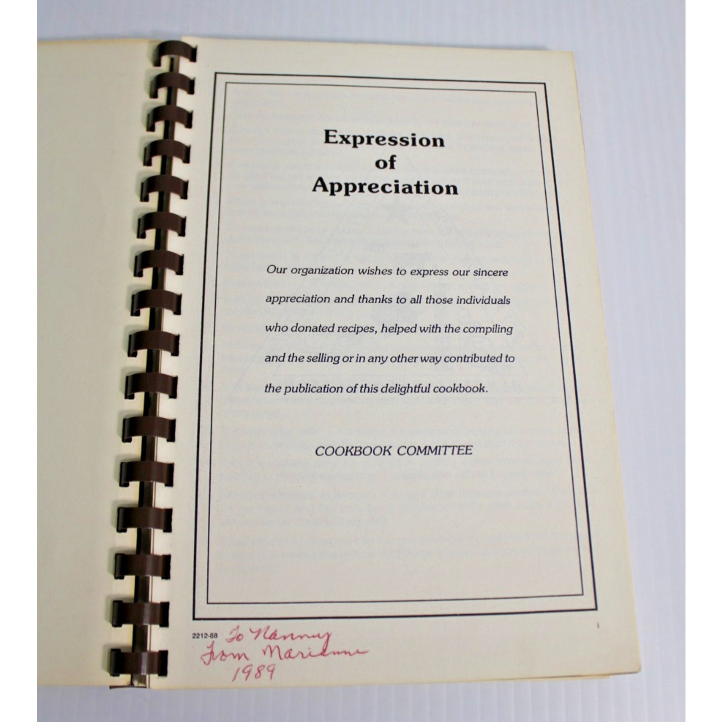 Vintage 1989 Jefferson County Sheriff's Dept Treasured Recipes Cookbook
