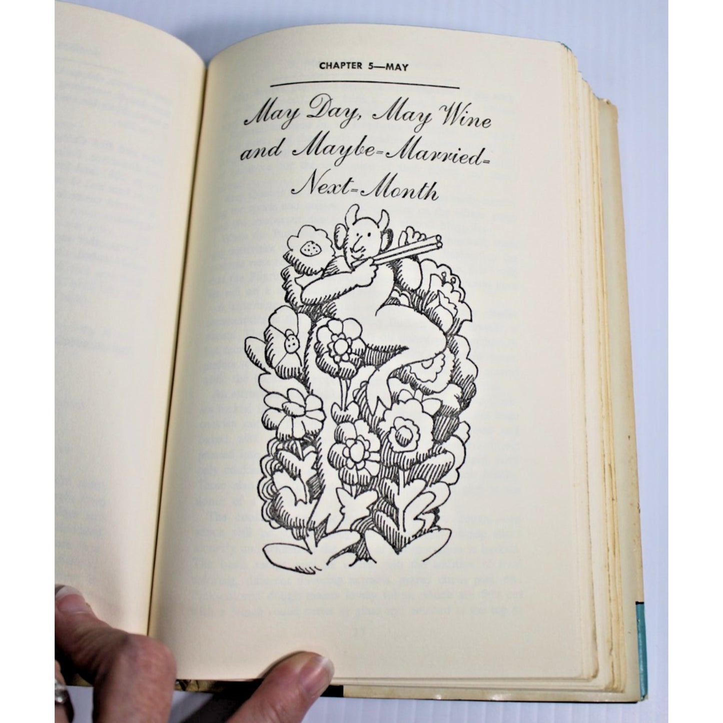 Vintage 1969 The Year-Round Holiday Cookbook Suzanne Huntley Milton Glaser Art