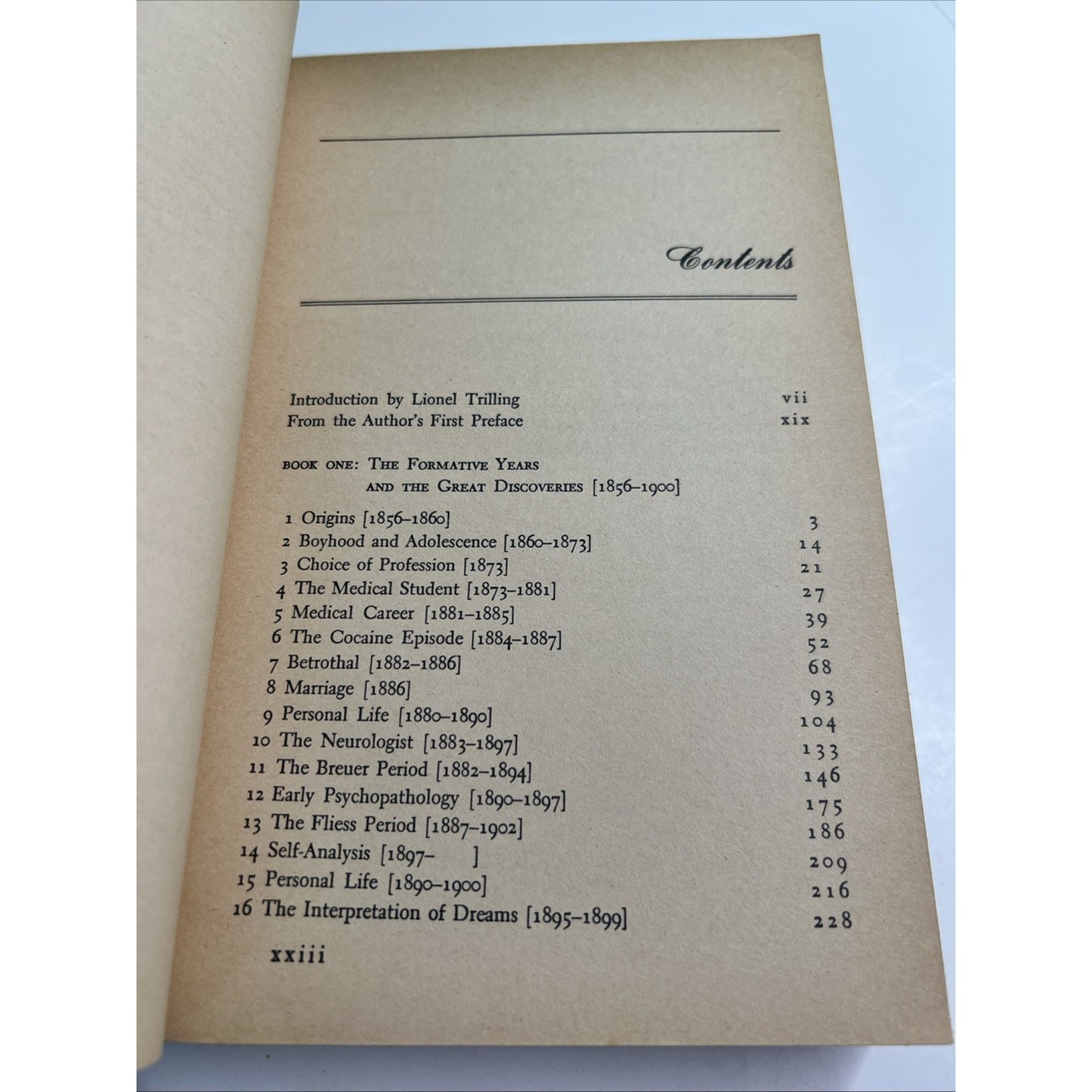 The Life and Work of Sigmund Freud by Ernest Jones Paperback 1961 Illustrated.