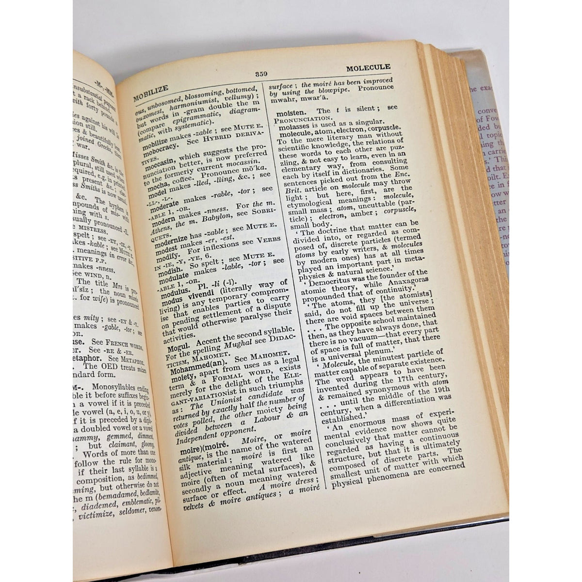 Vintage 1954 H.W. Fowler Modern English Usage Oxford Clarendon Press Dust Jacket