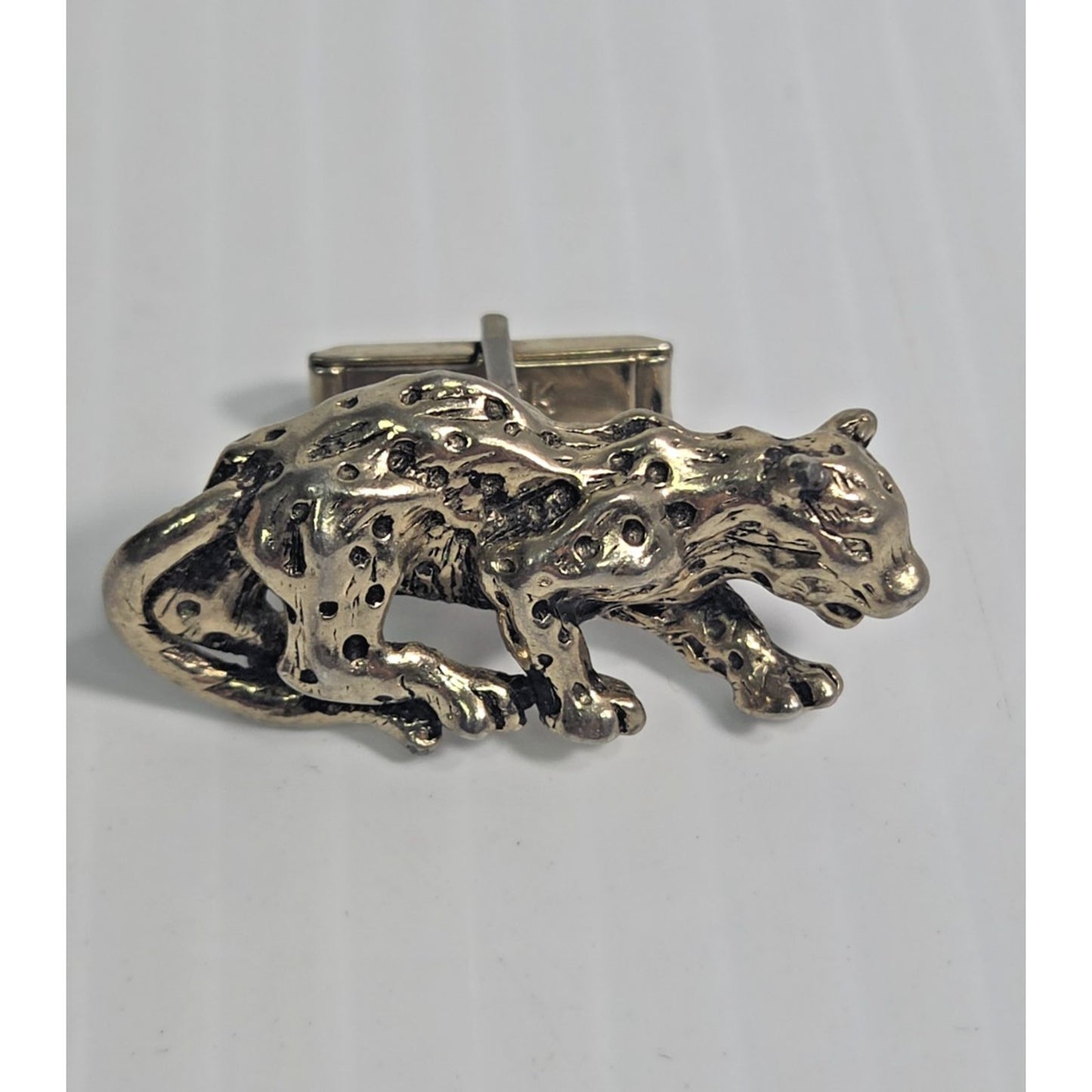 Vintage Signed SWANK Goldtone Leopard Cufflinks 1.5"W High-Relief Artisan Design
