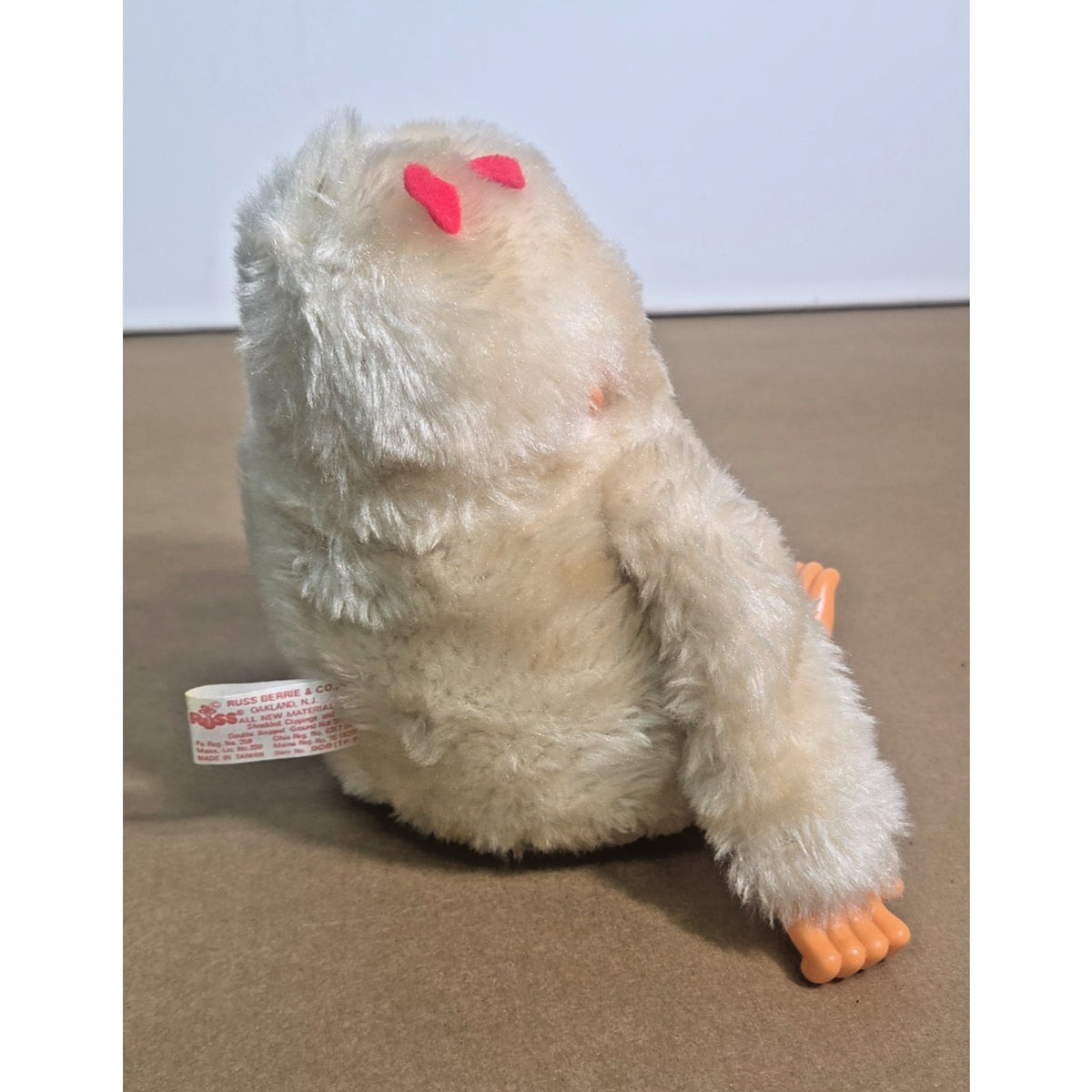 Vintage Russ Berrie White Gonga Gorilla Plush - Rare "Albino" Heart Thumb Sucker