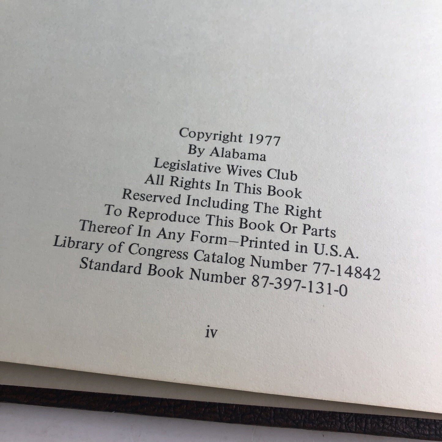 AROUND THE SPIRAL STAIRCASE Recipes Lore Alabama Legislative Wives Club 1977