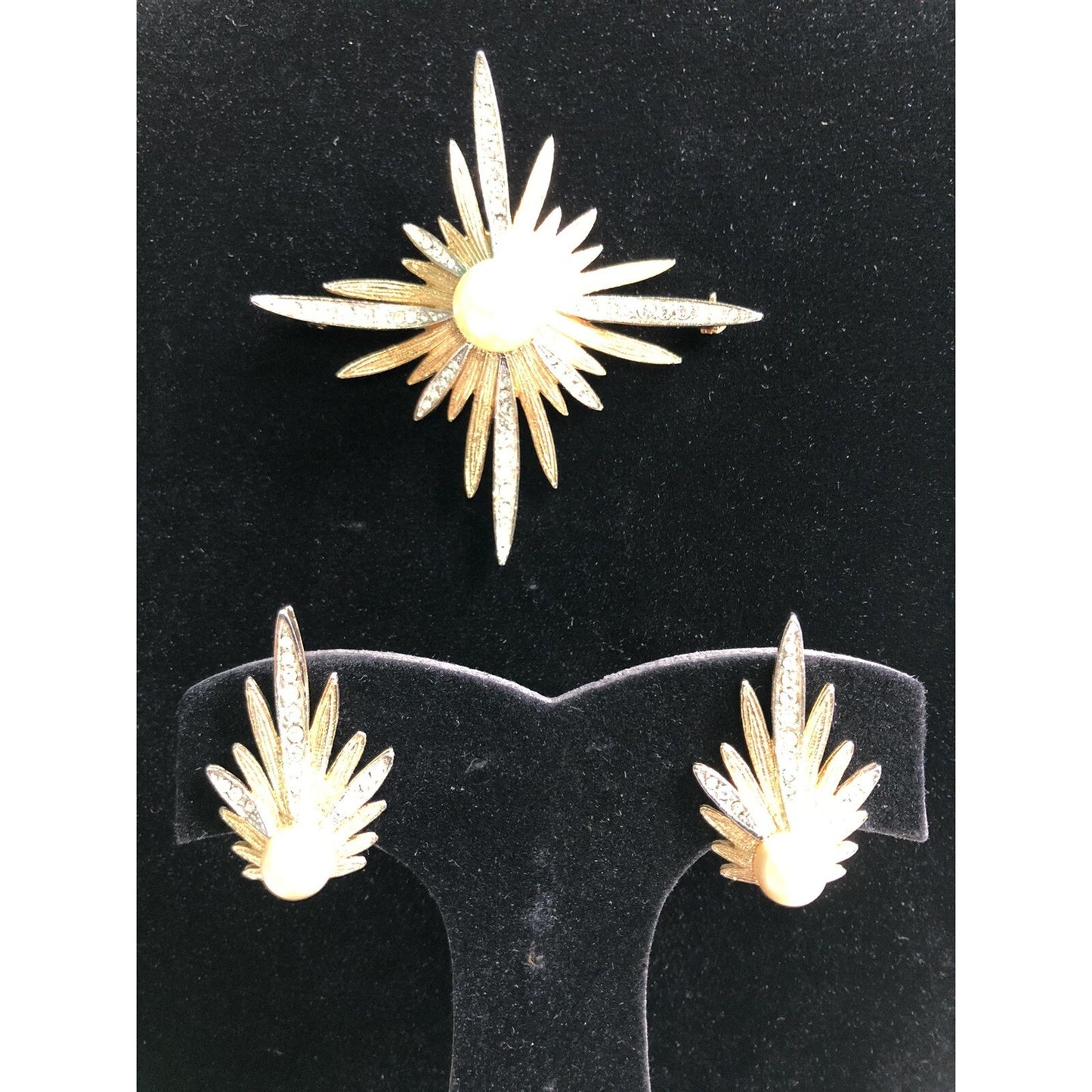 MCM Starburst Brooch Pin & Clip On Earrings Set Faux Pearl Rhinestone Stardust