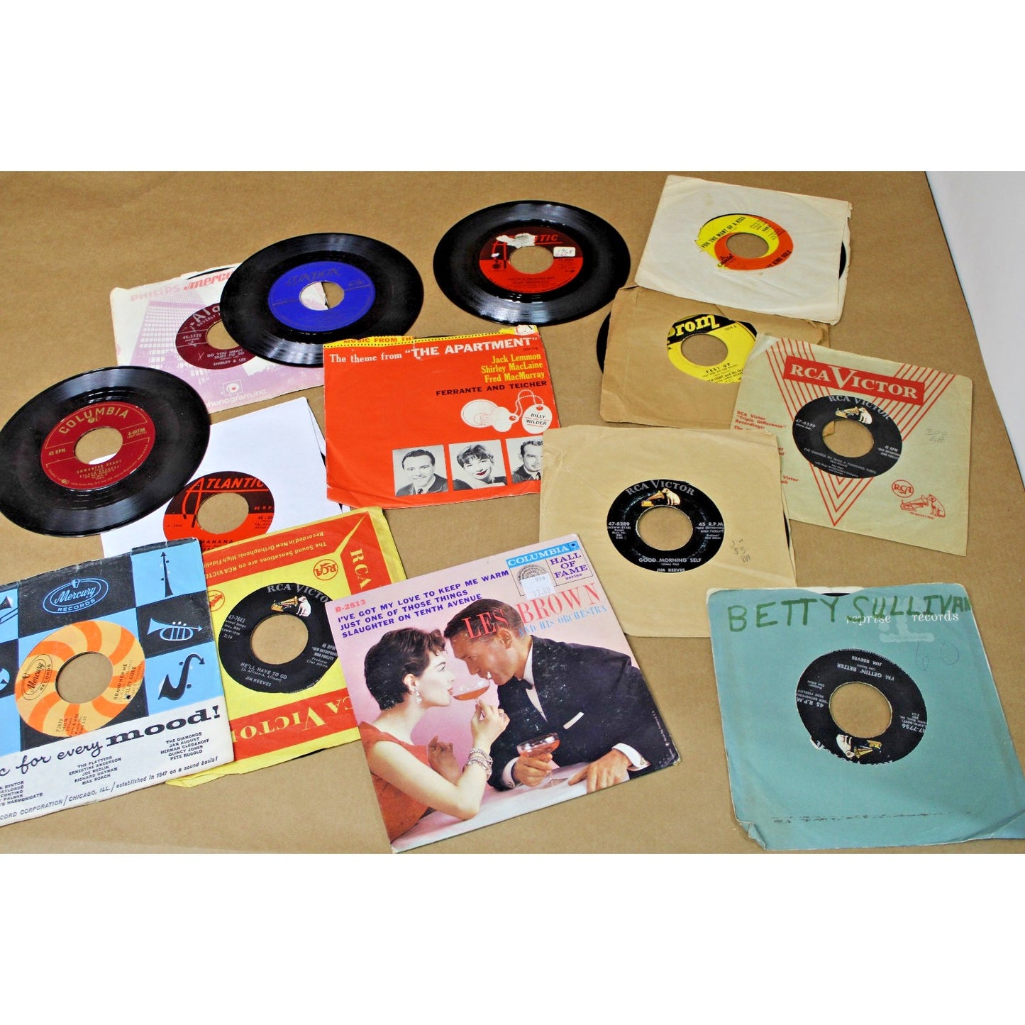 Lot of 14 Vintage 45s 1950s-1960s, Dusty Springfield, Leslie Gore, Nat King Cole