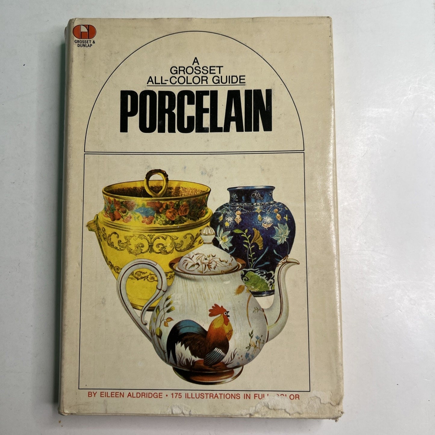 Porcelain by Eileen Aldridge Grosset All-Color Guide 1970 HC DJ Illustrated