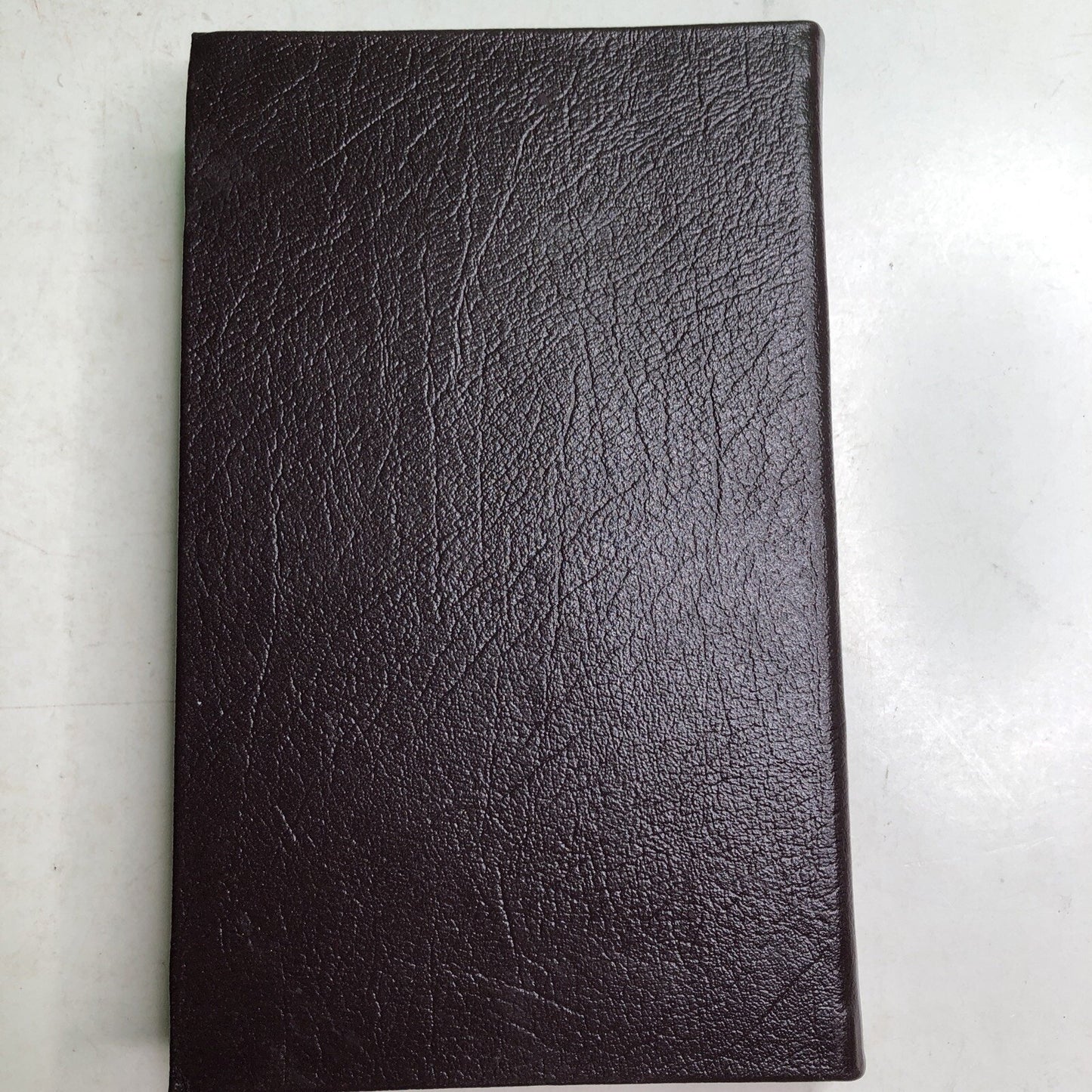 Roger Tory Peterson Field Guides: ANIMAL TRACKS HC Leather Bound Olaus J. Murie