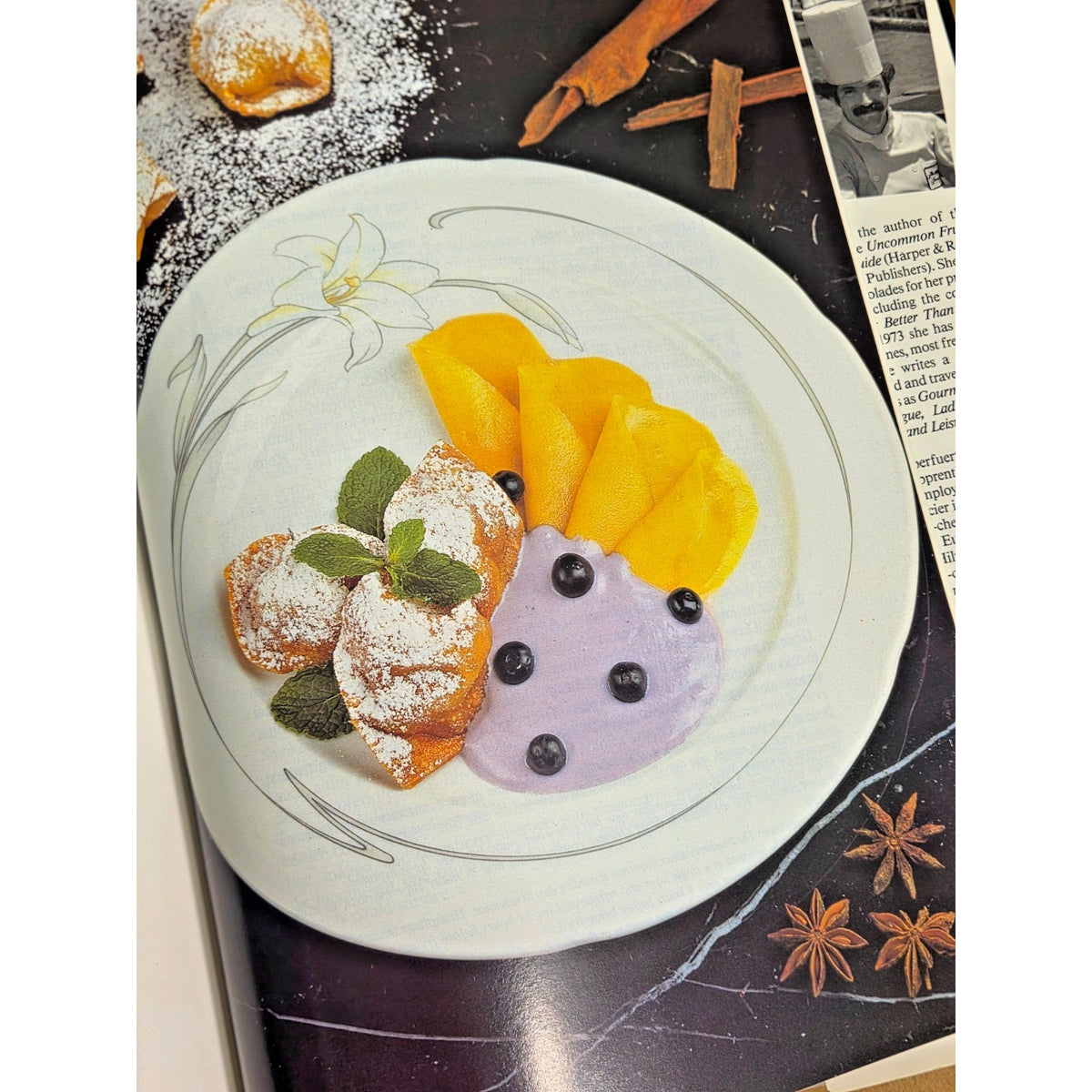 Vintage Dining in Grand Style (1988) - Hilton International Recipes Cookbook- EX