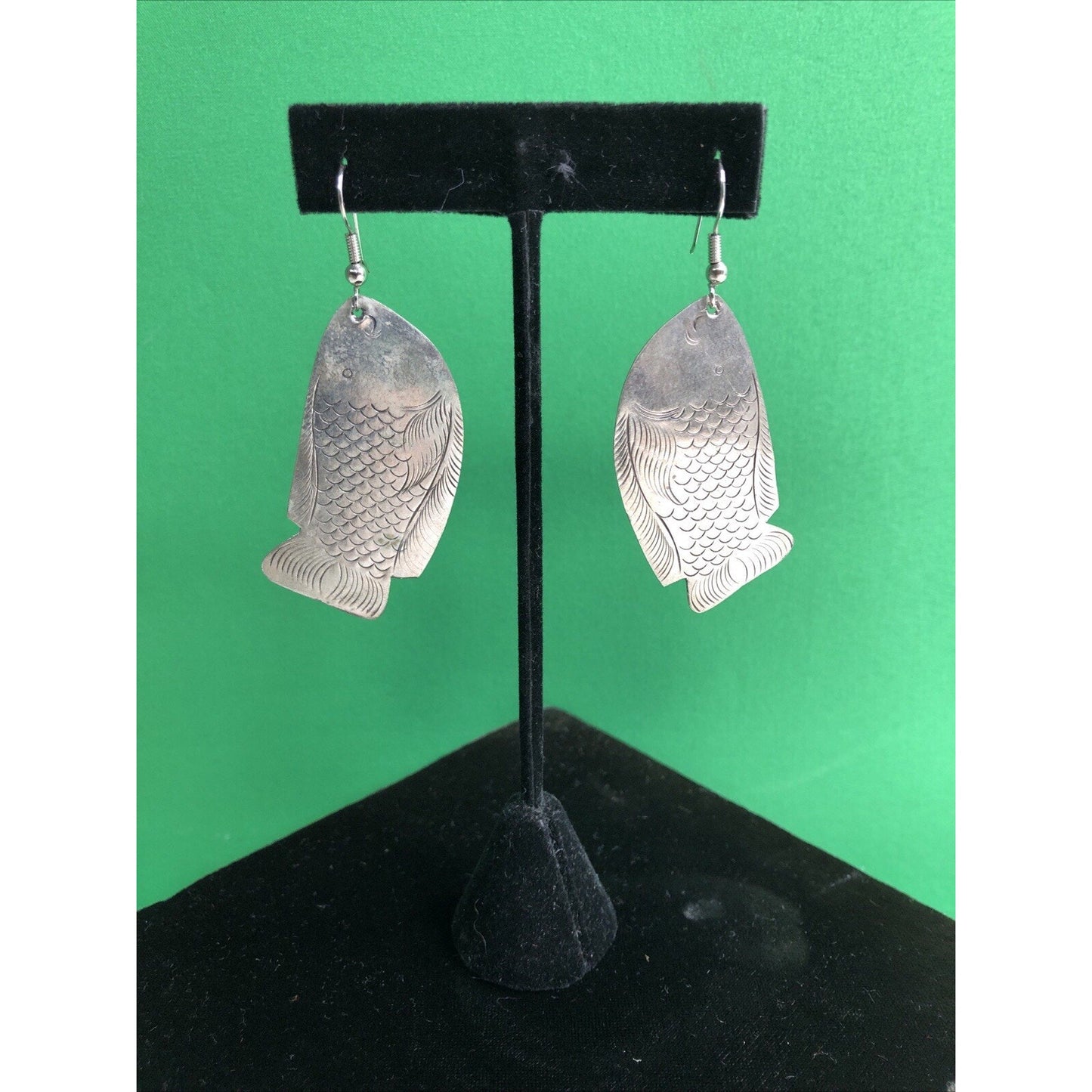 Vtg Mexican Silver FISH Dangle Drop Earrings Pierced Hook Wire Stamped Detail