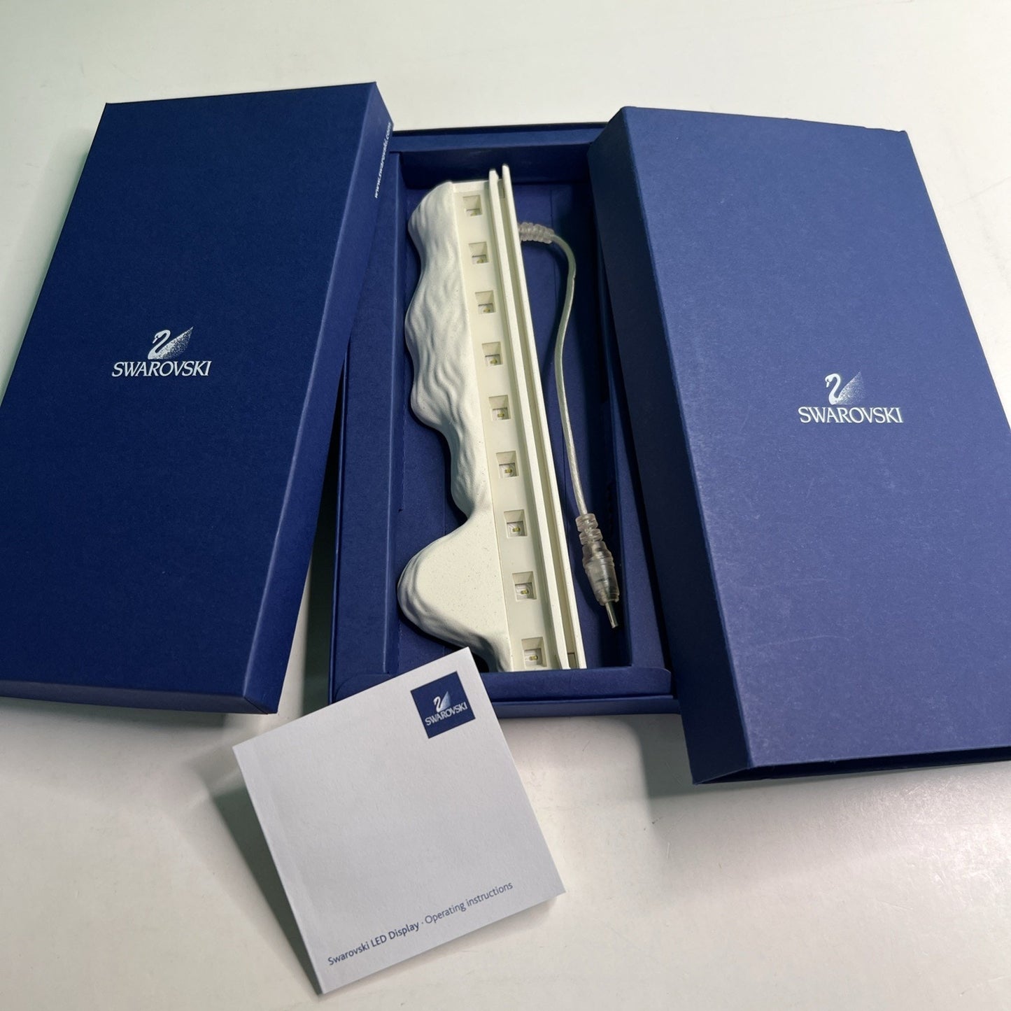 Swarovski Crystal: 689662 Illuminated LED Display Stand NIB Wonders Of The Sea