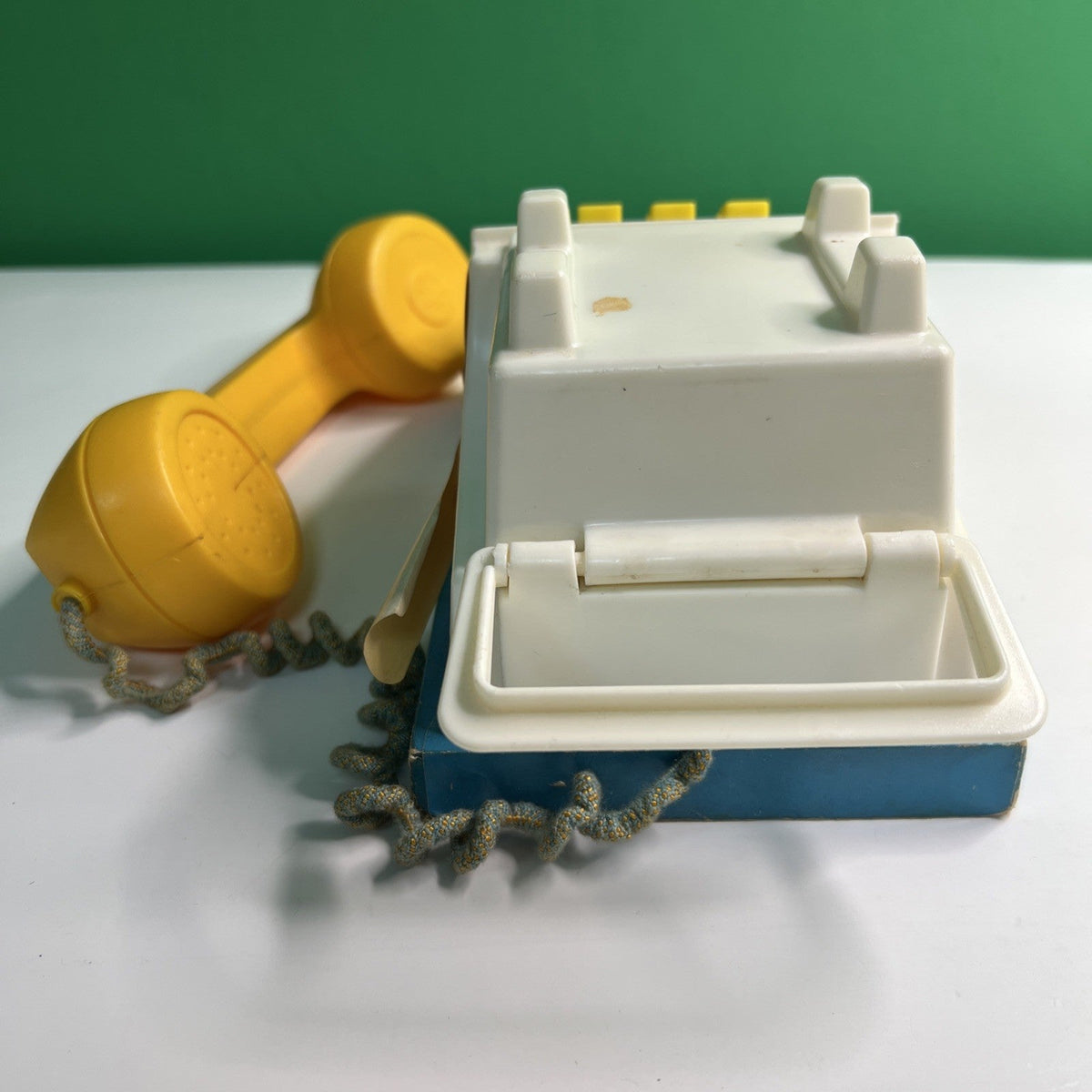 Vintage 1968 Fisher Price Pop Up Pal Chime Phone #150 Toy Telephone