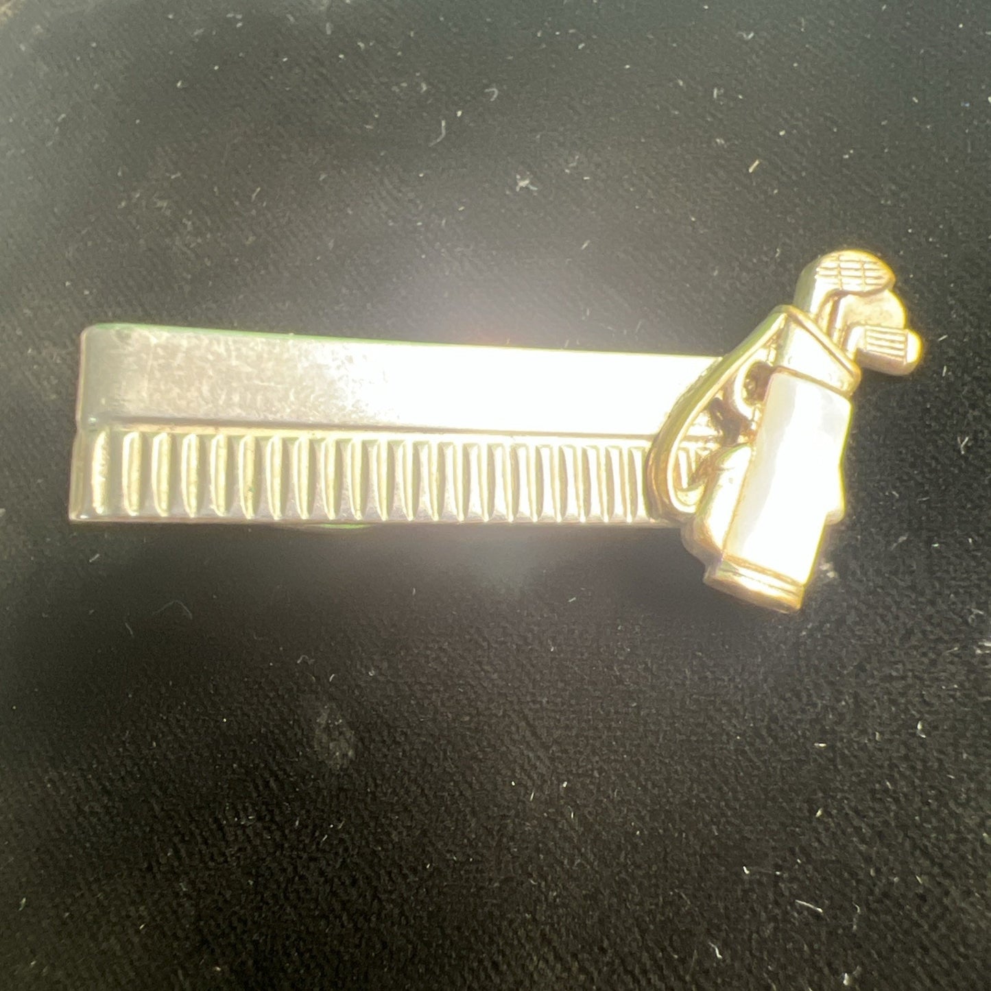 Regulation Golf Bag Mother of Pearl Vintage Tie Bar Clip Sports