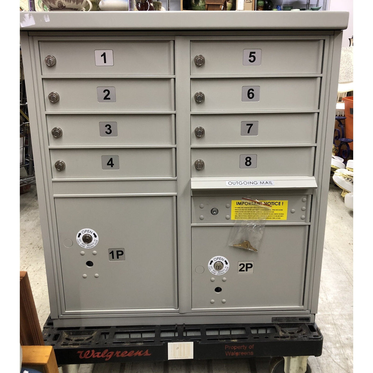 Salsbury Industries Mailbox 8 Slots Private Access Outgoing With Stand