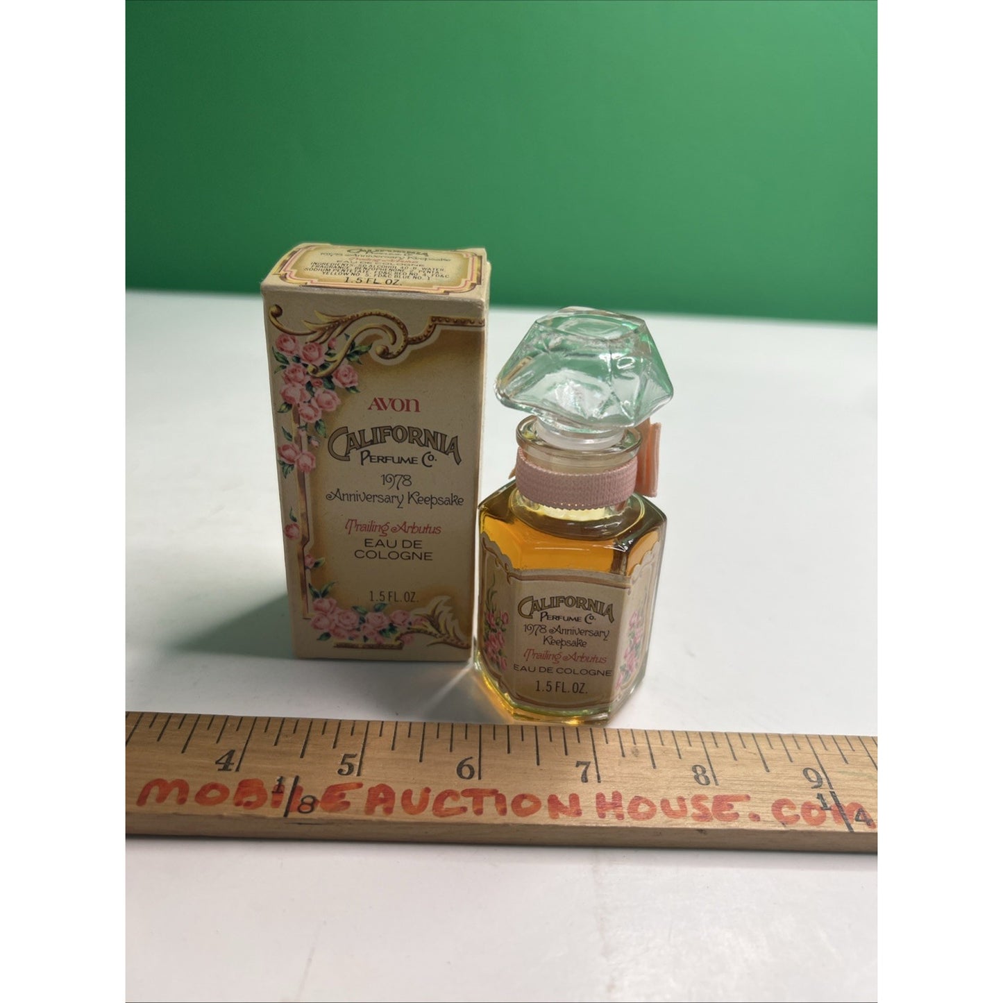 Avon California Perfume Co 1978 Anniversary Keepsake TRAILING ARBUTUS Vintage