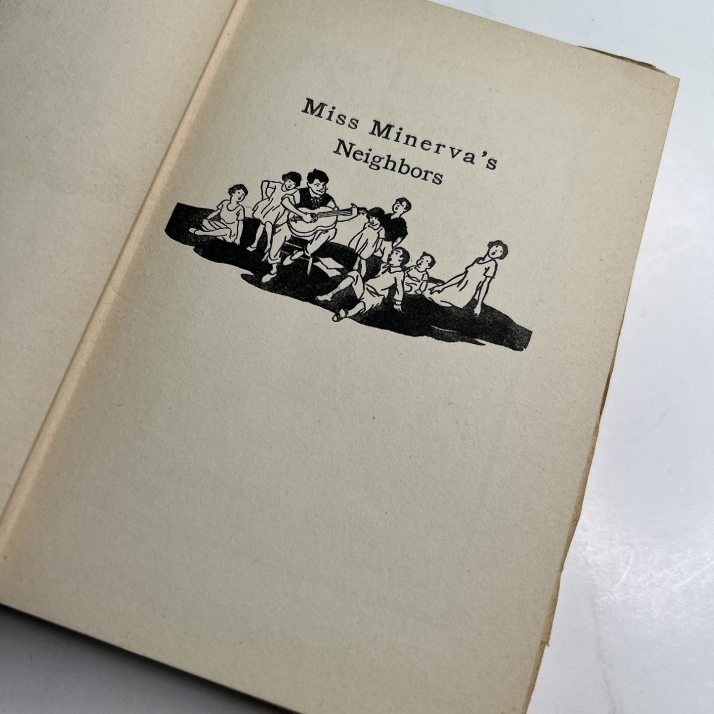 1929 MISS MINERVA'S NEIGHBORS by Emma Speed Sampson 1st Edition HC Illustrated