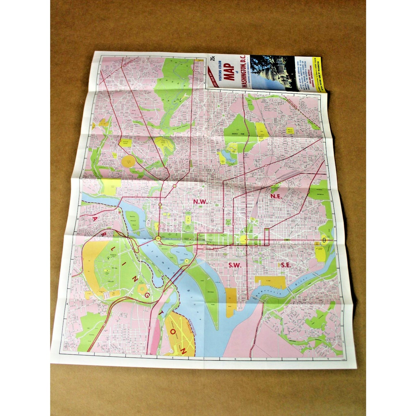 Visitors Color Map of Washington, DC - 1964 Capsco Maps