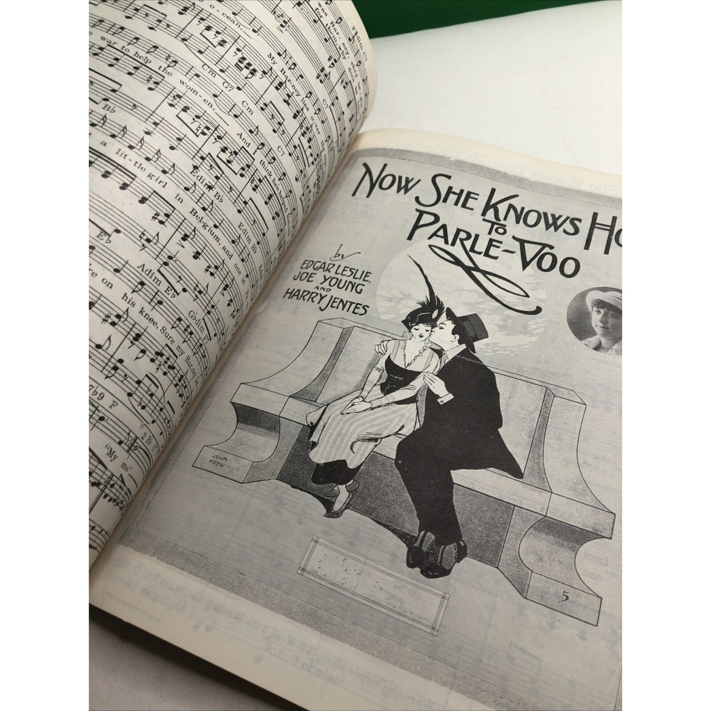 Music Book Golden 40 Book Of English Music Hall & Vaudeville Songs Vintage