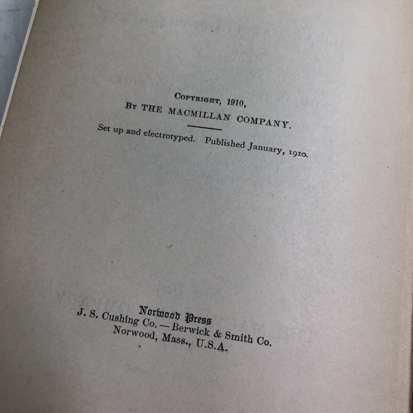 Vintage THACKERAY’S ENGLISH HUMORISTS Macmillan’s Pocket Classics NY 1910