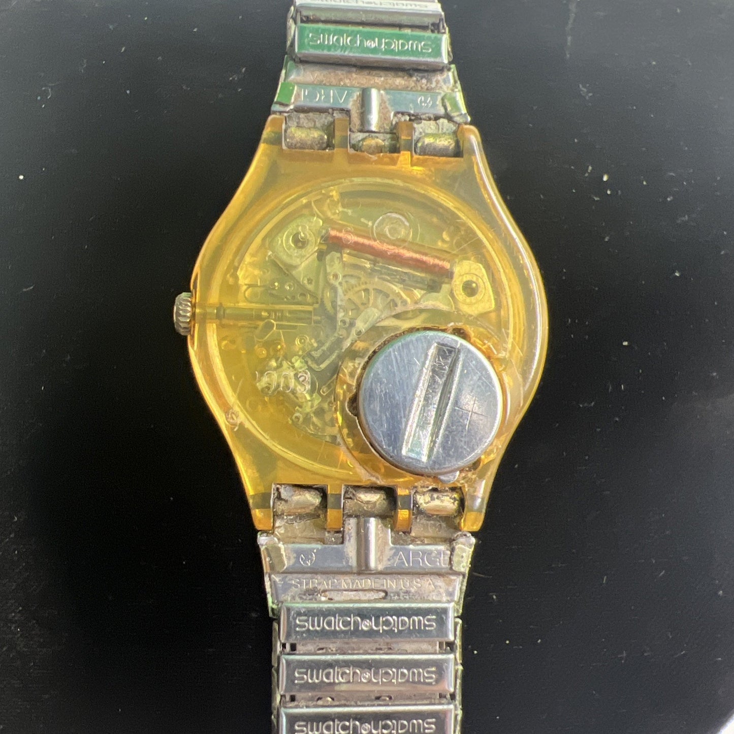 Vintage Swatch Swiss Watch AG 1997 Gold Tone Band Quartz Date Parts Not Working