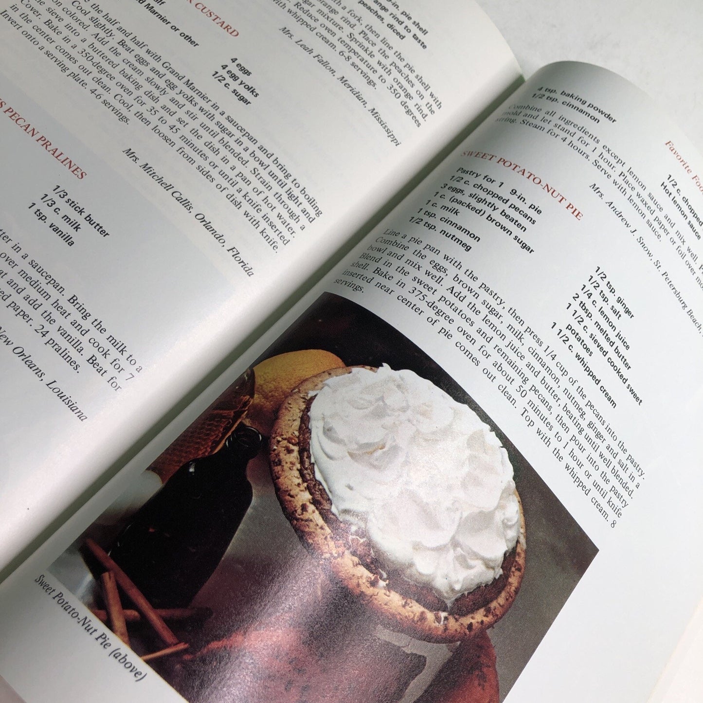 The Deep South Cookbook - Southern Living 1977 Hardcover