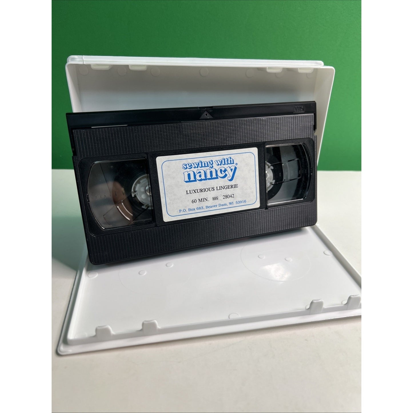 1992 LUXURIOUS LINGERIE Sewing With Nancy Zieman VHS Sewing Instructional Video
