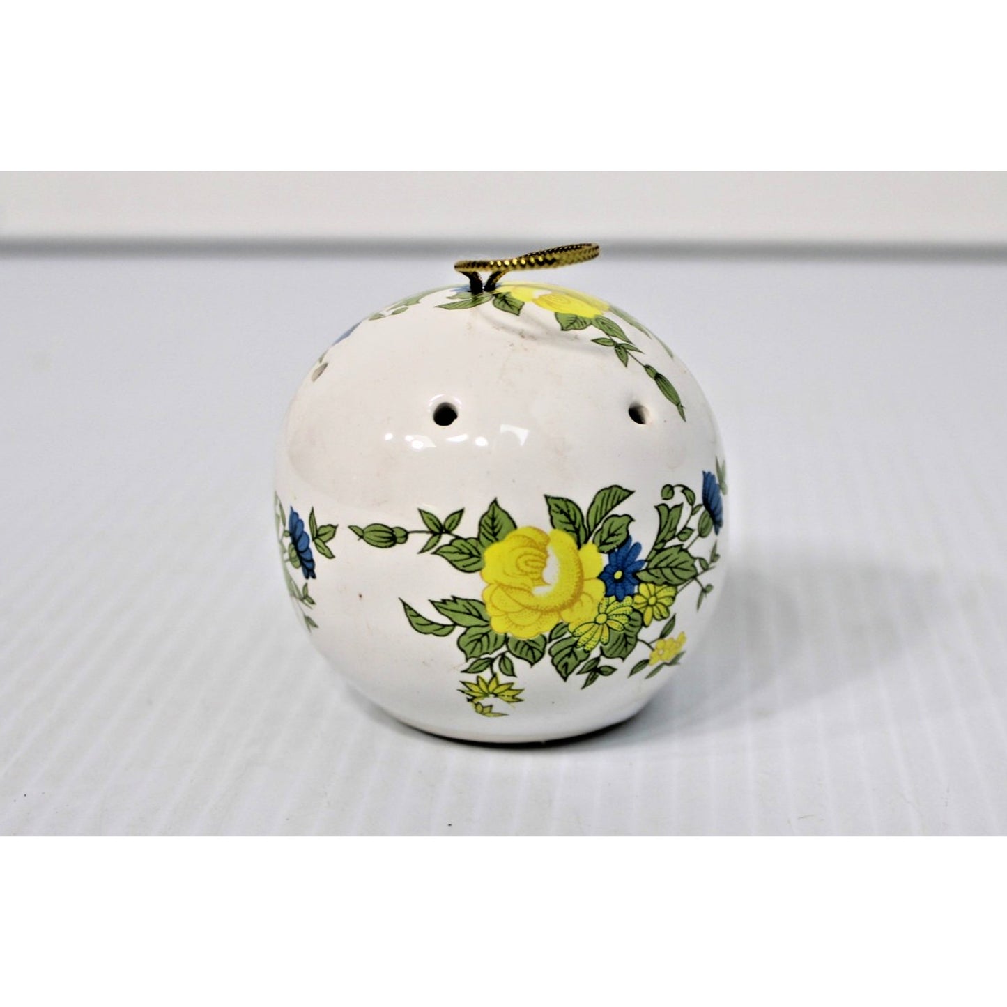 Vintage NOS New Old Stock Ceramic Pomander Potpourri 2.5" Floral Home Scent Ball