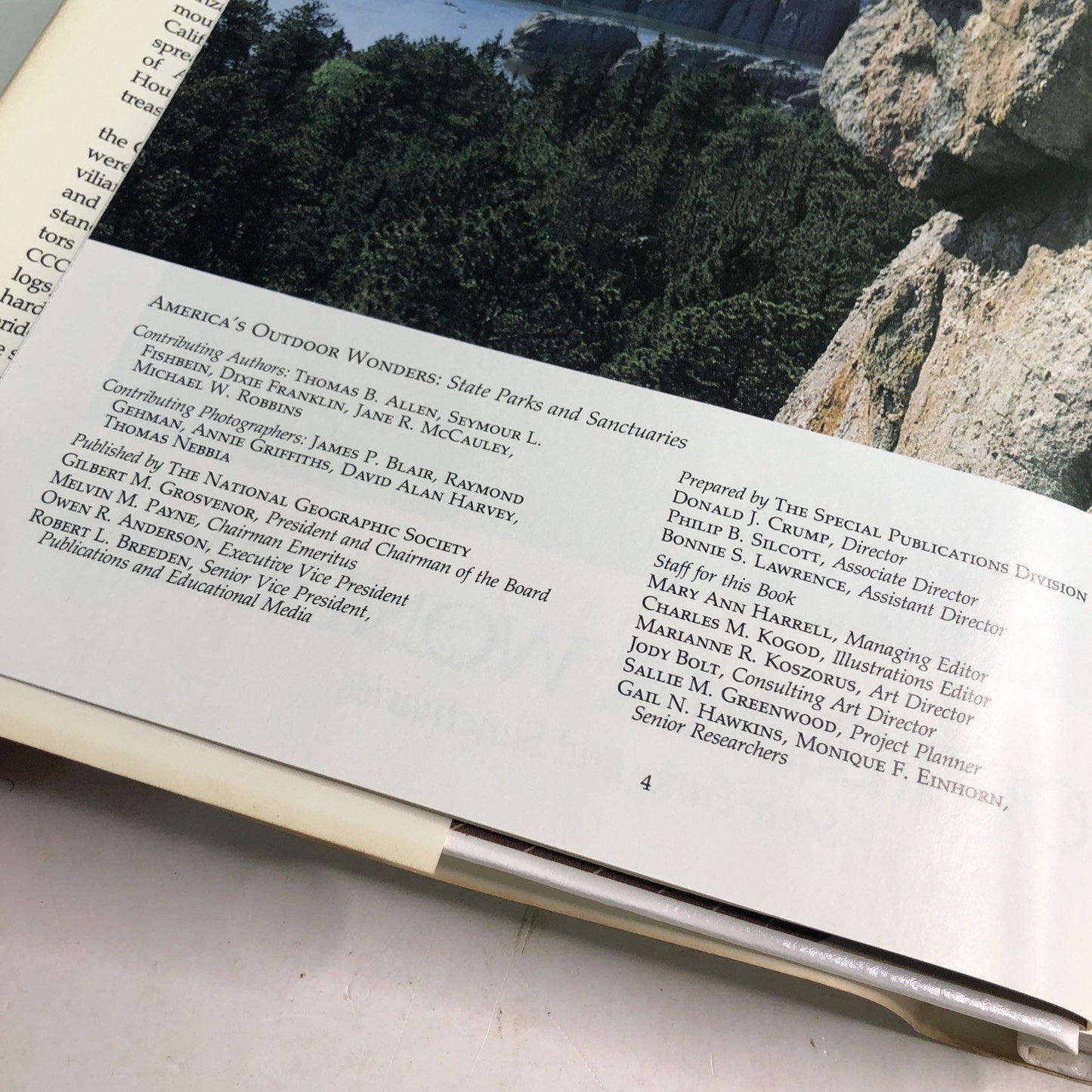America's Outdoor Wonders State Parks Sanctuaries National Geographic HC DJ 1987