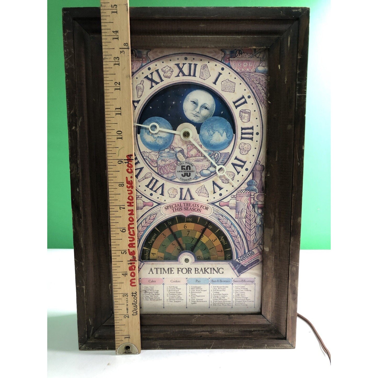 1979 Nestle 50th Anniversary A Time for Baking CLOCK Toll House Cookies WORKS!