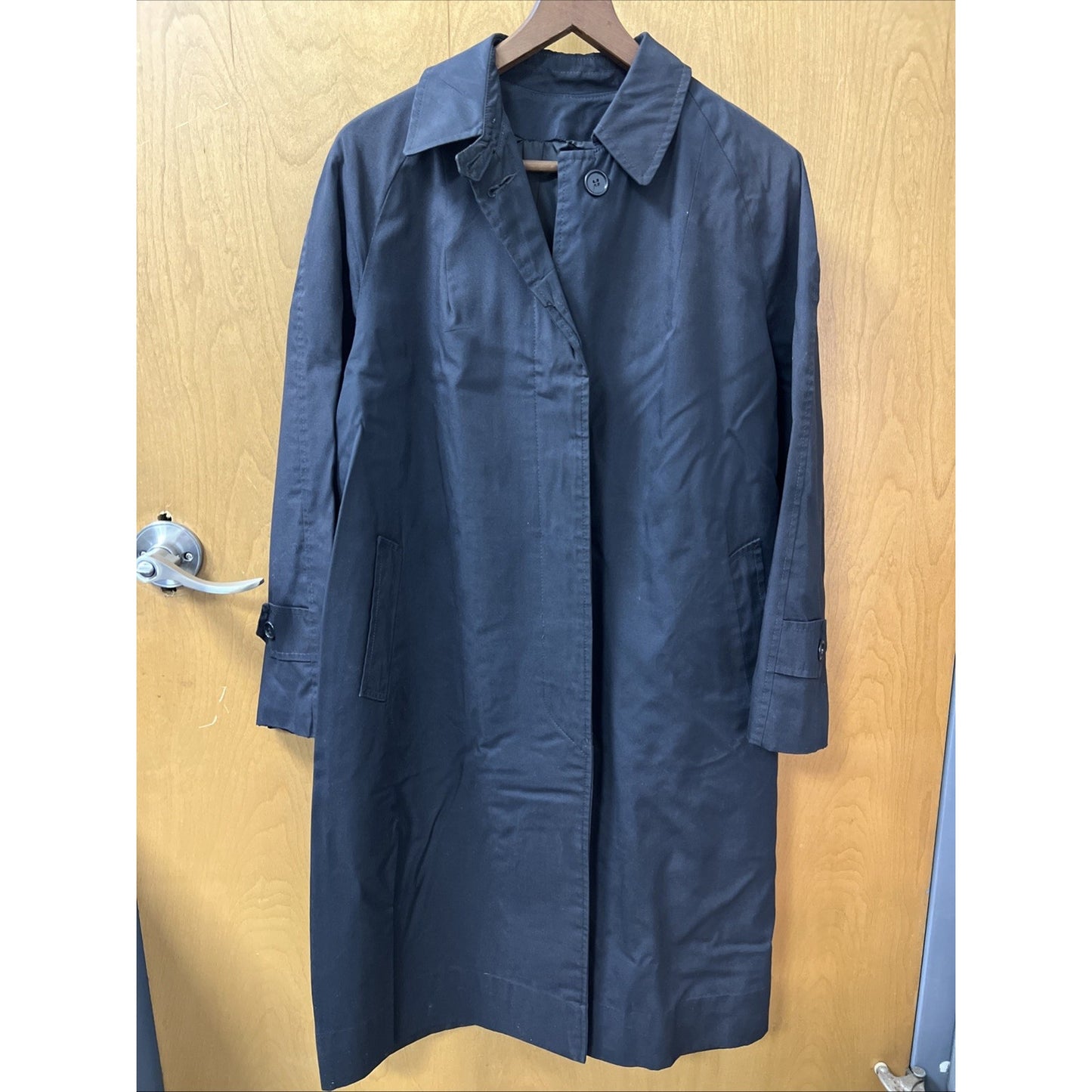 Vintage Size Small Black Trench Coat Slash Pockets 38” Long Wash & Wear Raincoat