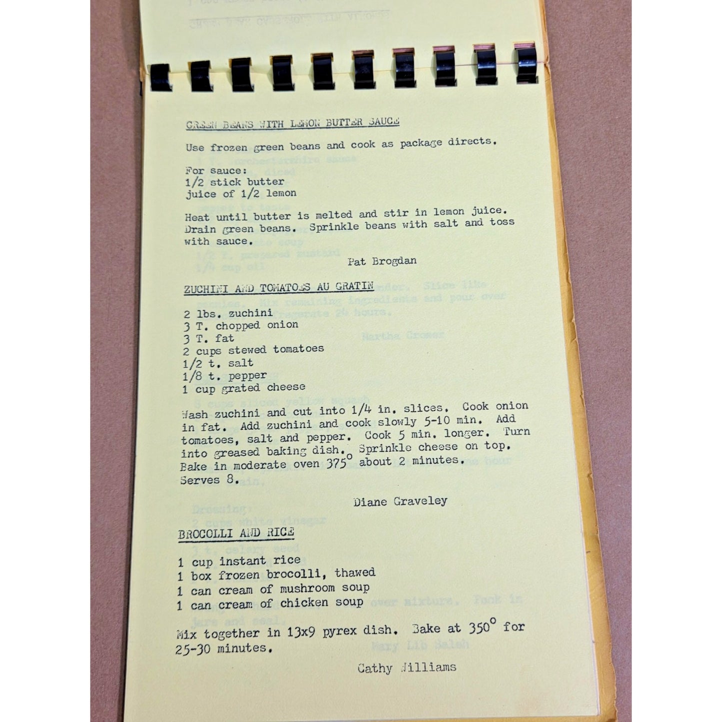 Vintage 1977 Tasting Bee Cookbook - Euless Texas Community Recipes - UMW