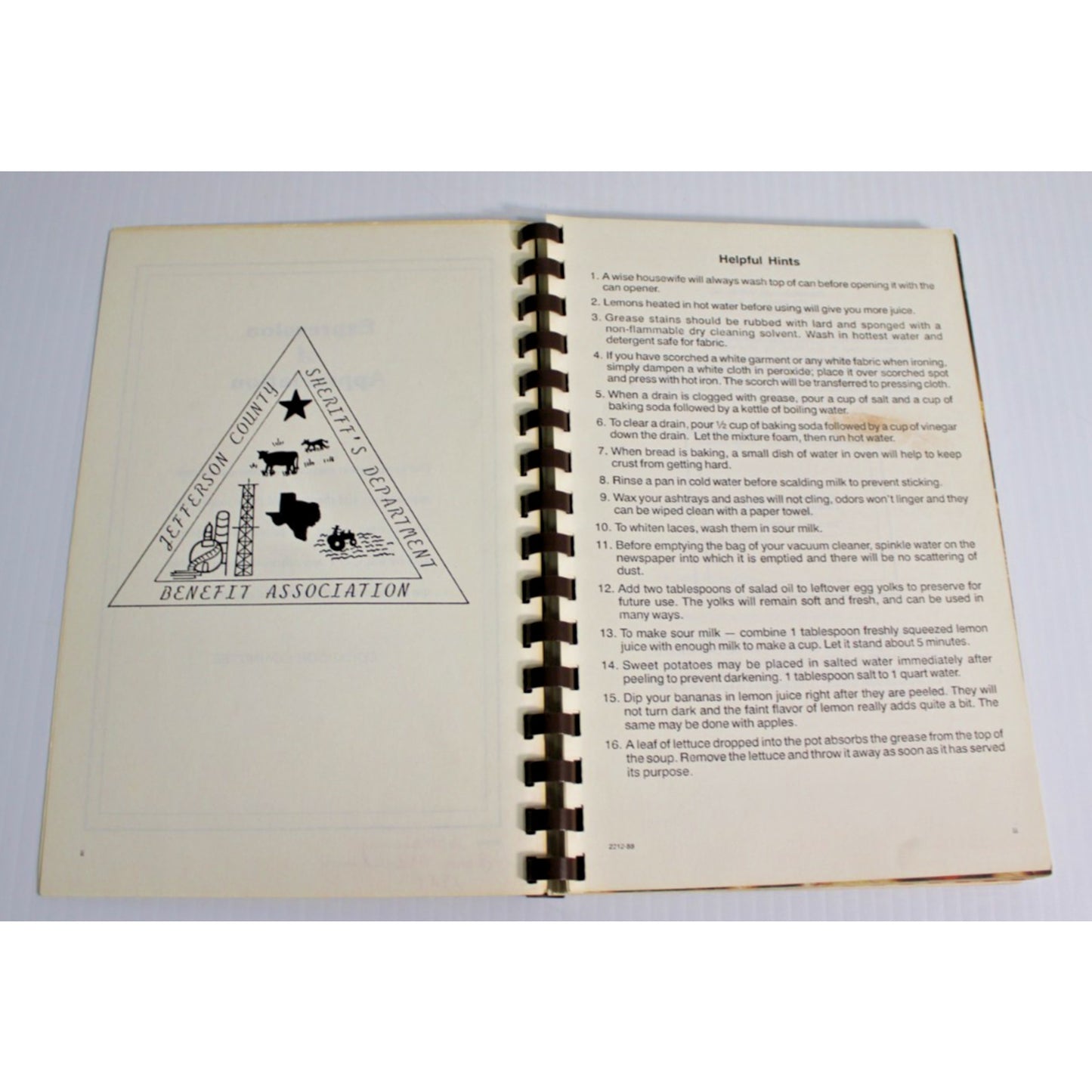 Vintage 1989 Jefferson County Sheriff's Dept Treasured Recipes Cookbook