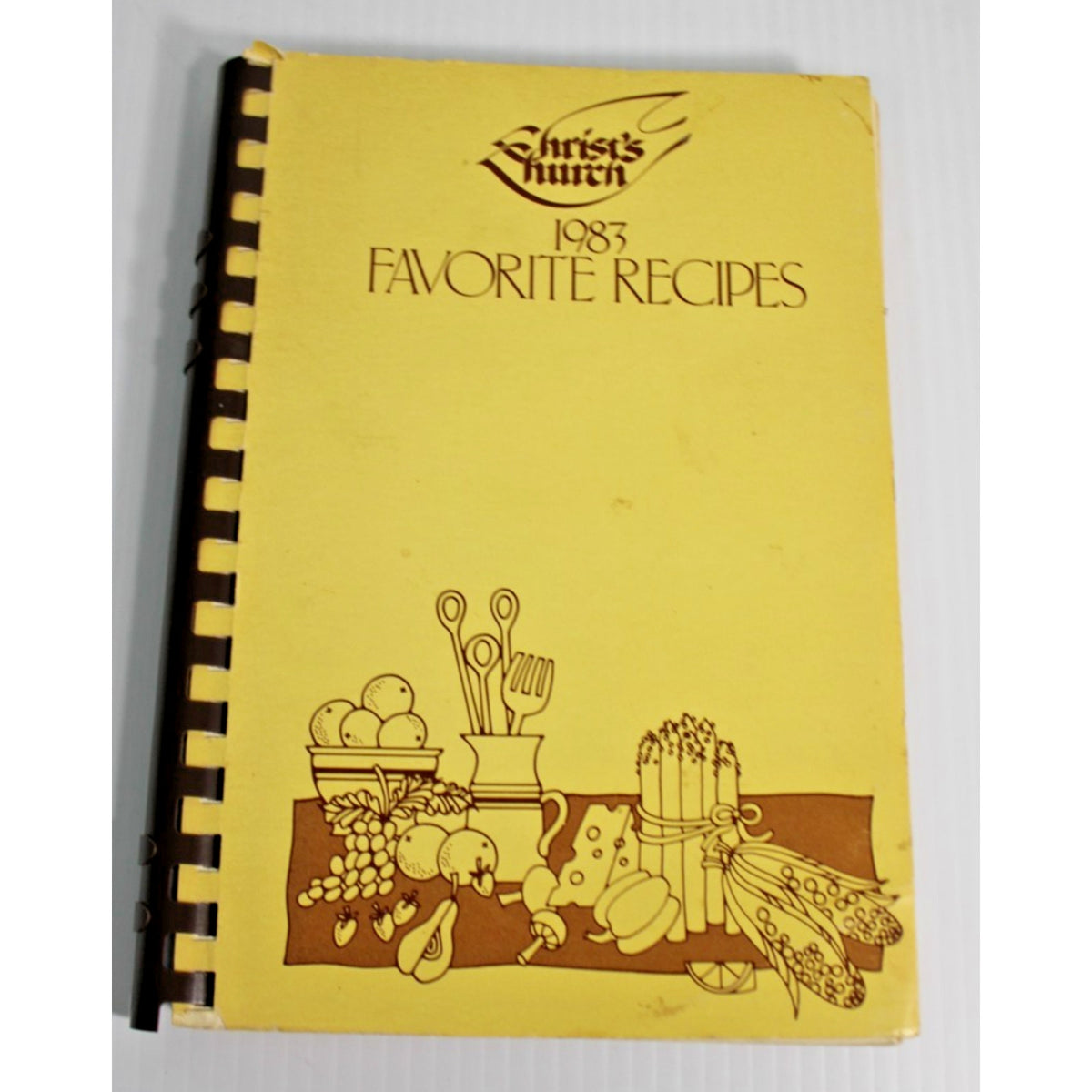 Vintage 1983 Christ's Church Favorite Recipes Cookbook, Shawnee Mission, Kansas