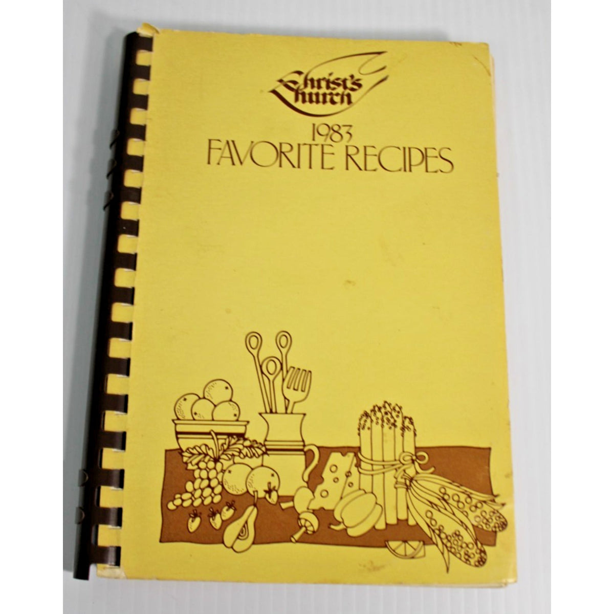 Vintage 1983 Christ's Church Favorite Recipes Cookbook, Shawnee Mission, Kansas