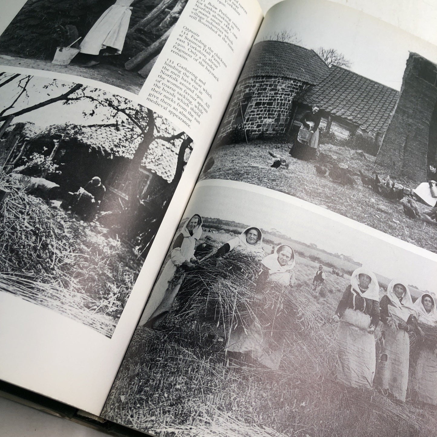 The English Village 1980 Richard Muir HC DJ Illustrated