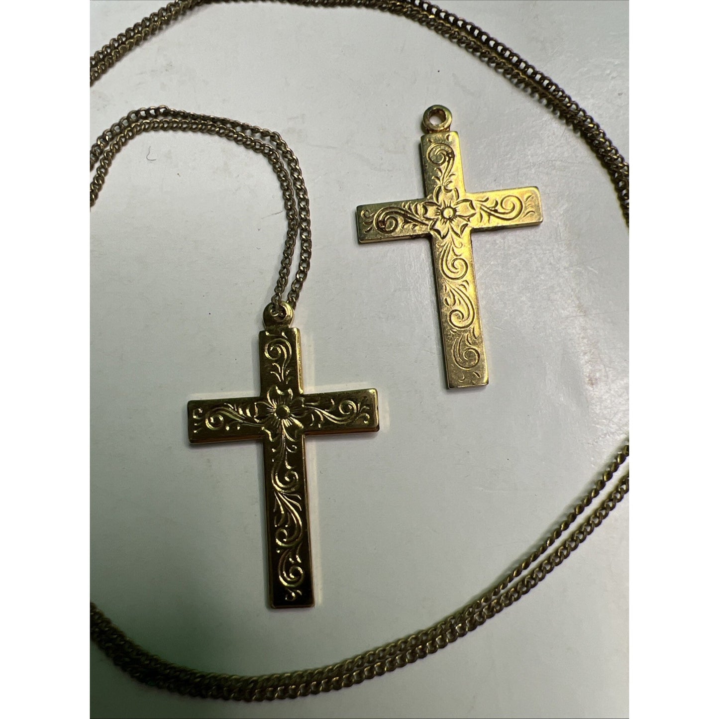 Vintage Boxed Set Two Gold Toned Etched Cross Pendants With One Chain