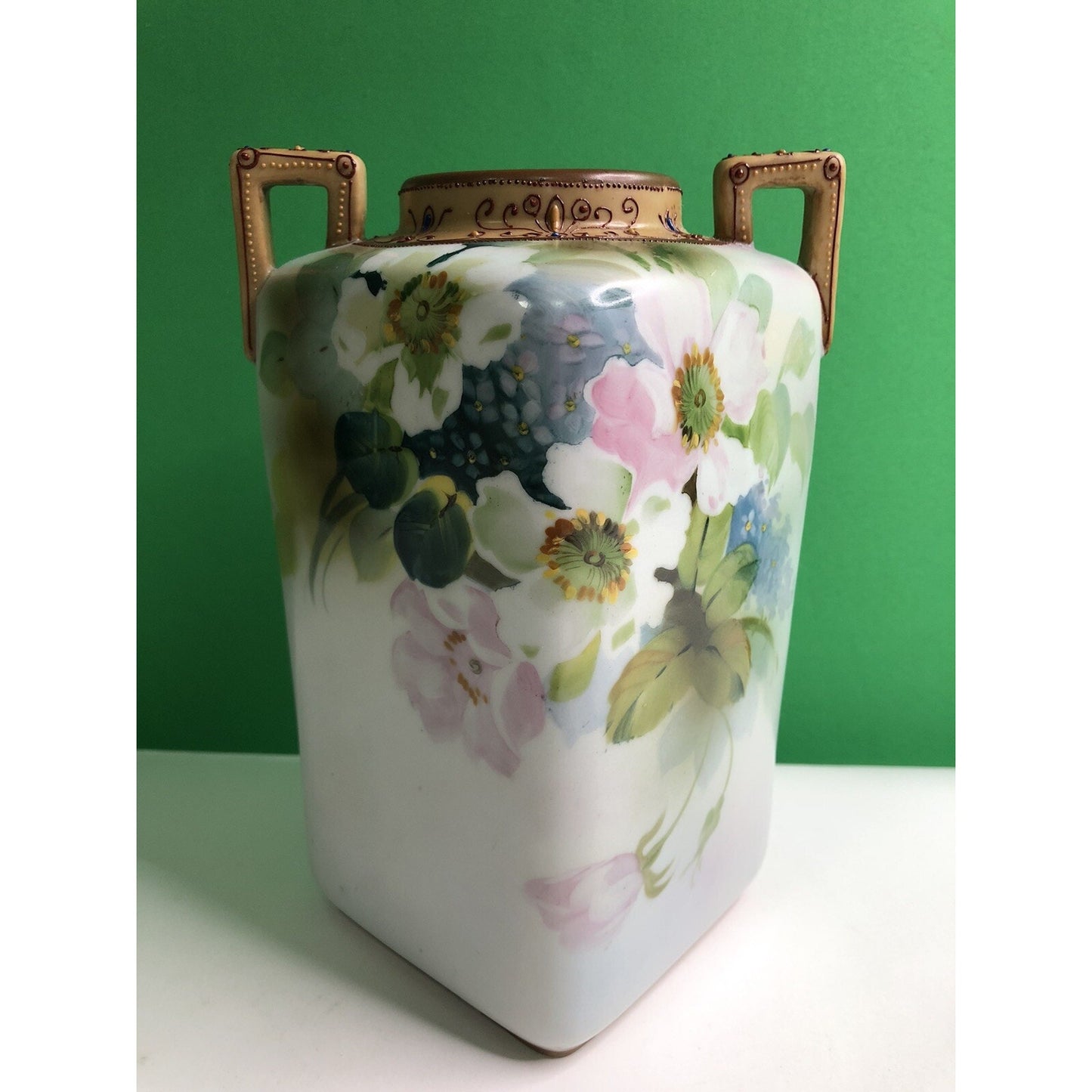 IMPERIAL NORITAKE NIPPON HAND PAINTED VASE OLD ROSES ART NOUVEAU MORIAGE C 1910