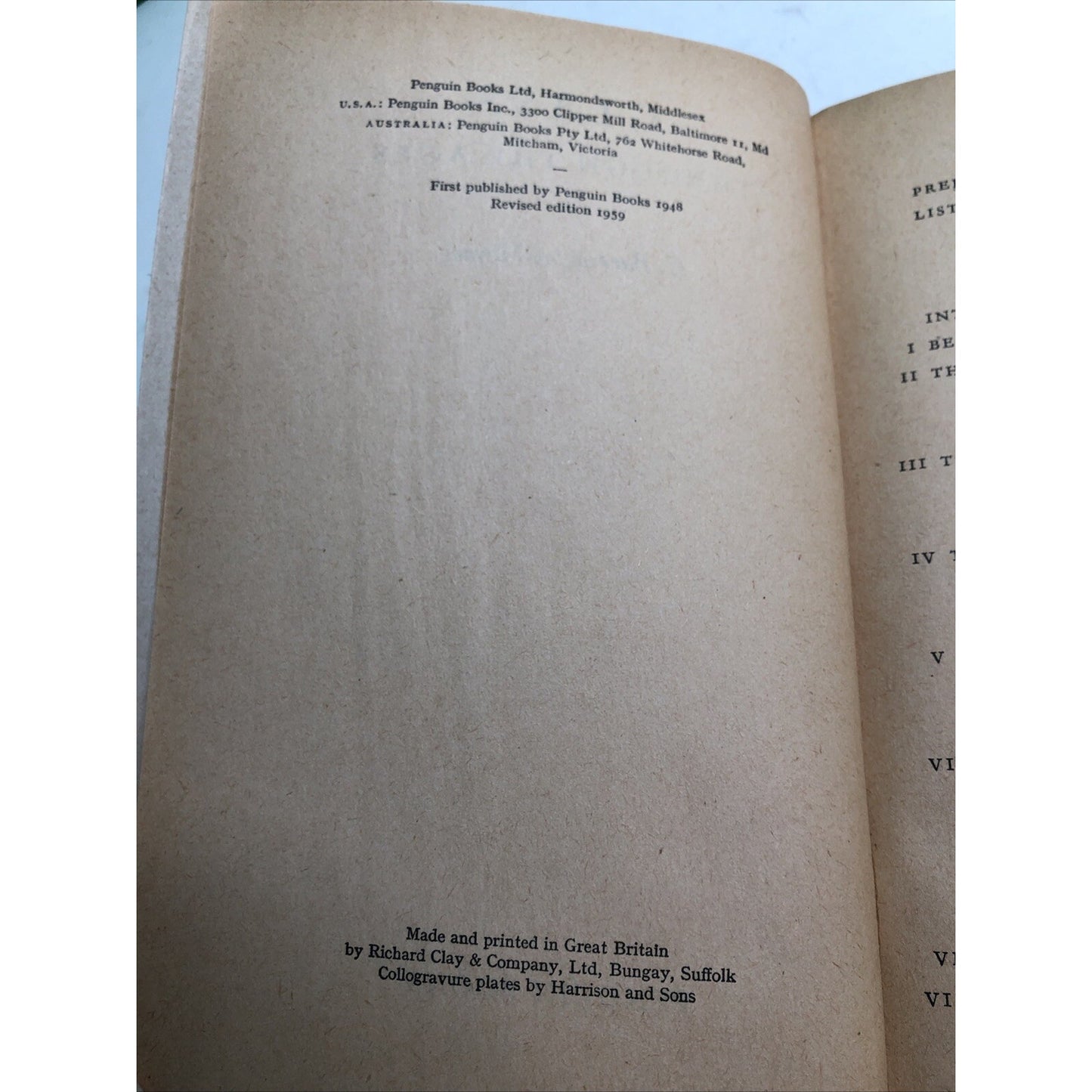 HAYNES & E. BARRINGTON Glass through the Ages 1959 Revised Paperback Illustrated