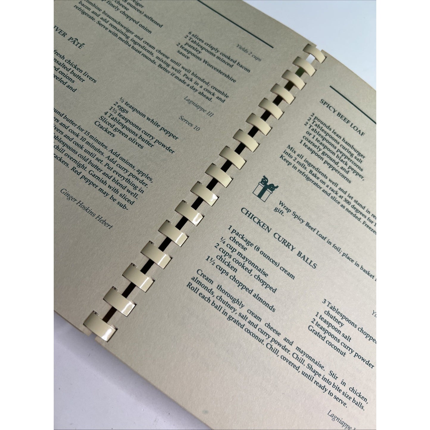 1982-83 Lagniappe A Little Something Extra Cookbook Junior League of Beaumont TX