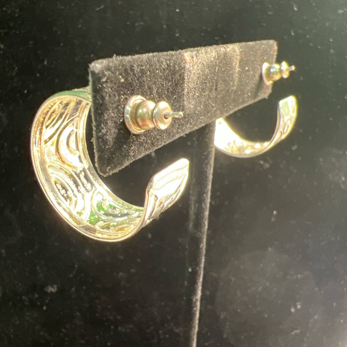 Vintage Silver Textured Geometric Pattern Hoop Earrings Pierced 1” Diameter