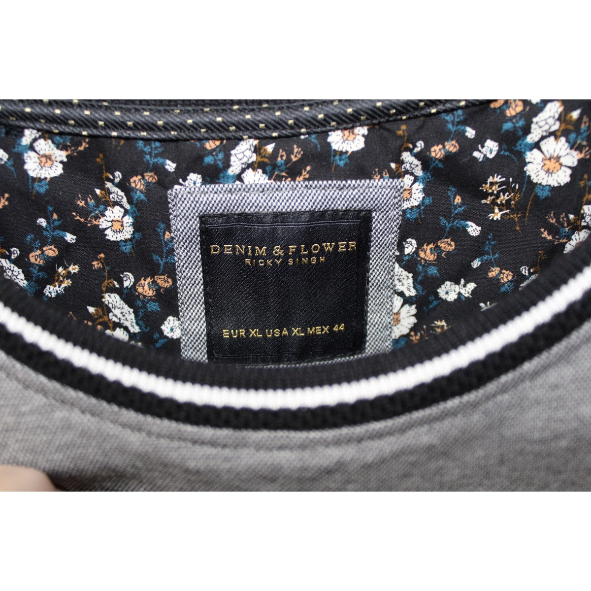Denim & Flower Ricky Singh Men's XL Colorblock Grey Black Crewneck T-Shirt